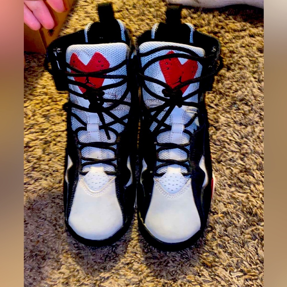 Jordan true flights,  varsity red and wolf grey, size is 6Y